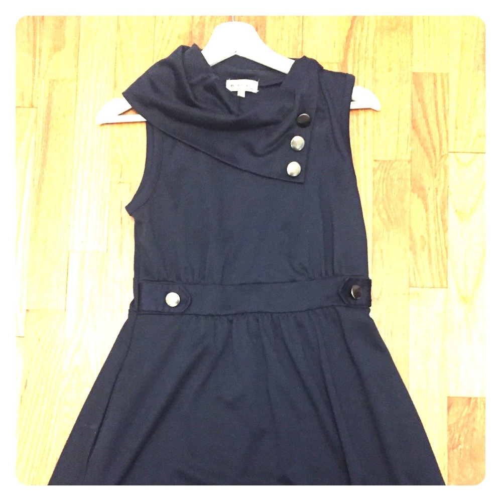 Monteau cowl dress